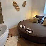شقة T2, Balneo, Sauna, Lit Rond, Jeux Arcades, Parking *