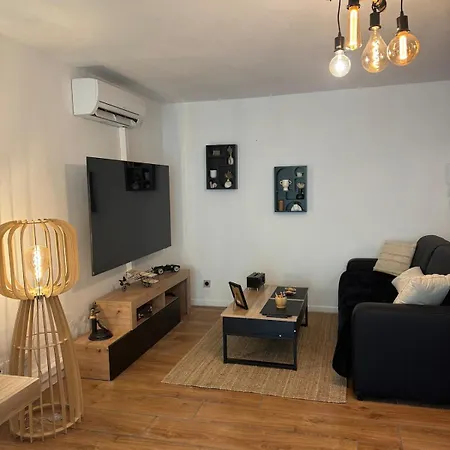 شقة T2, Balneo, Sauna, Lit Rond, Jeux Arcades, Parking